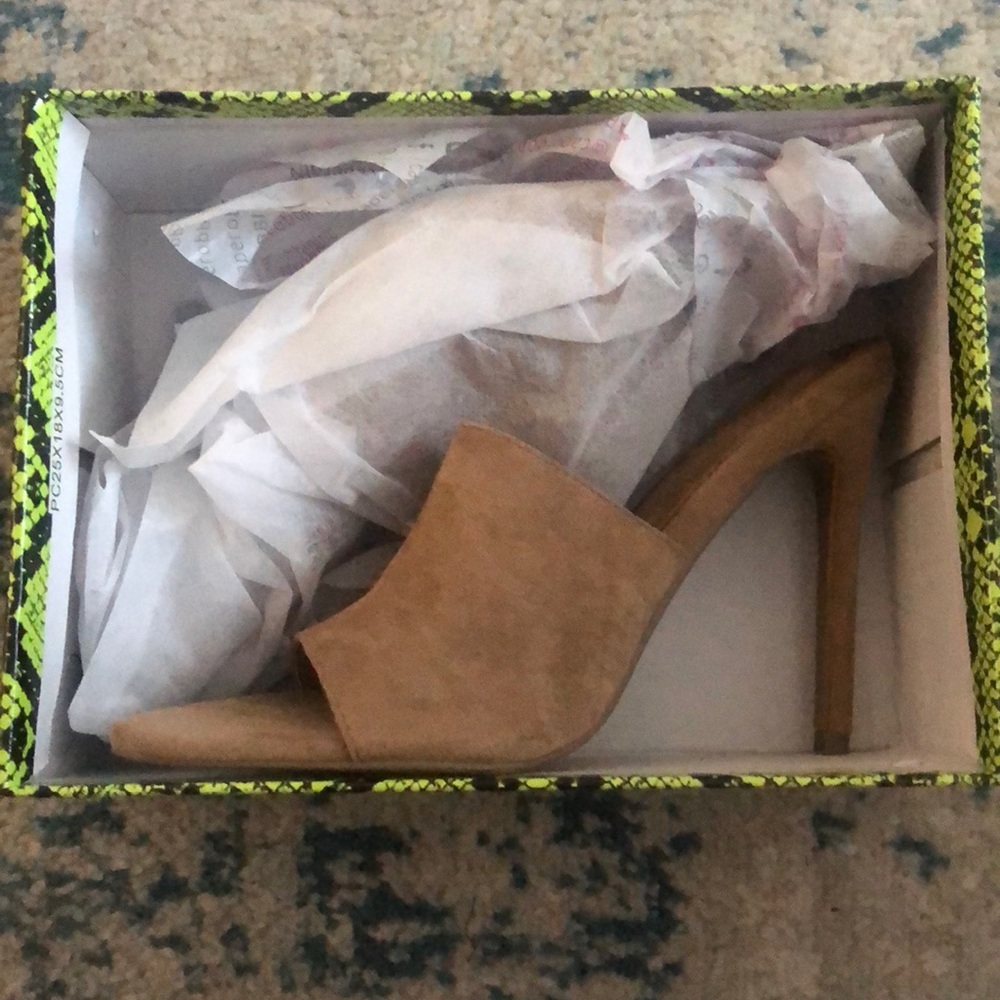Brown Suede Mules Slides Heels 6.5